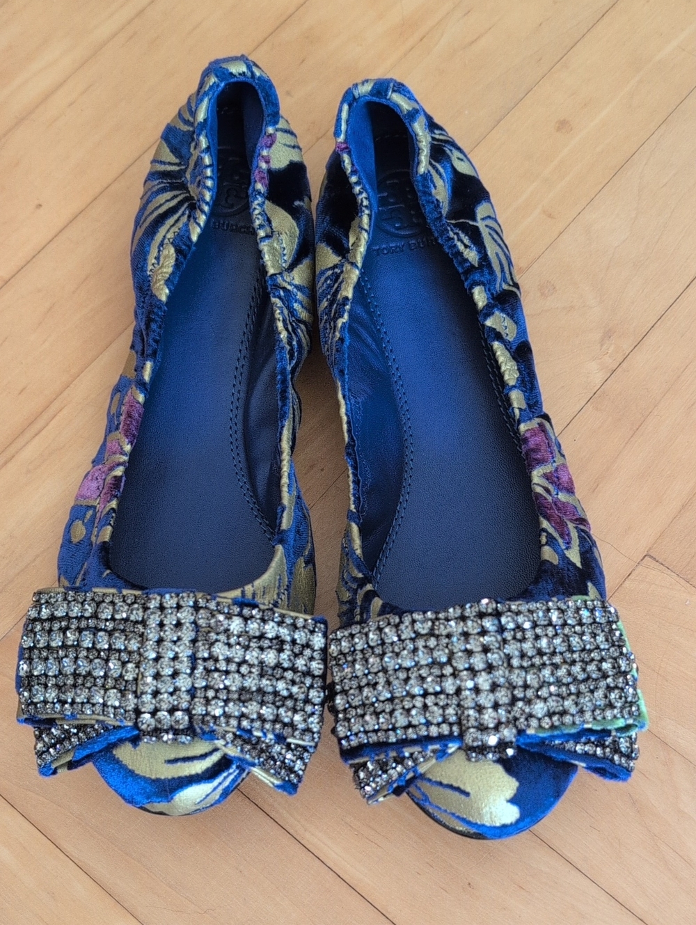 Tory Burch Viola Embellished Bow Cosmic Floral Velvet Ballet Flats Size 9.5